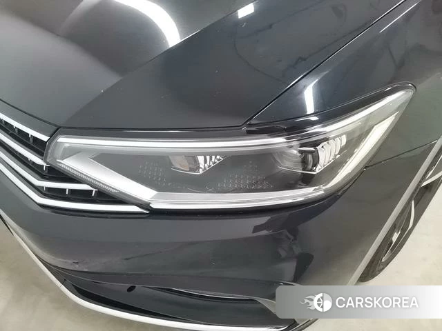 Volkswagen Magotan id 4253187 из Китая 9