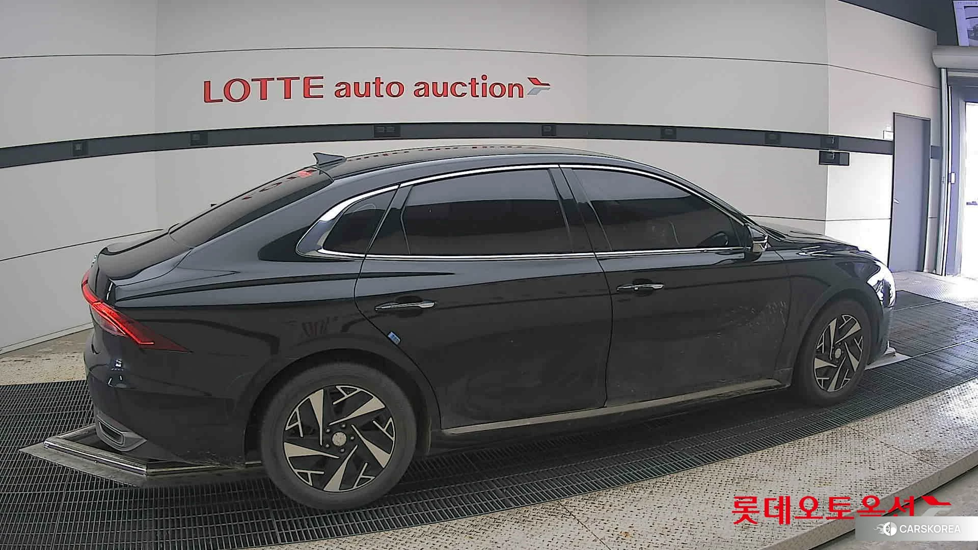 Hyundai Grandeur Hybrid id 4498376 из Кореи 9