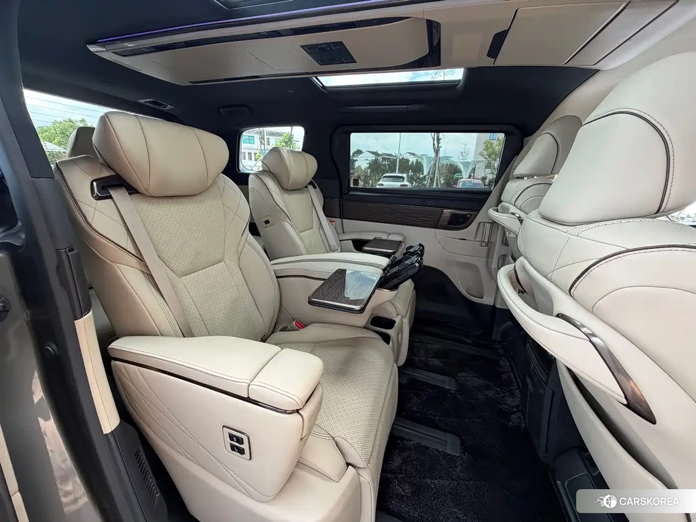Toyota Vellfire id 4685924 из Китая 9