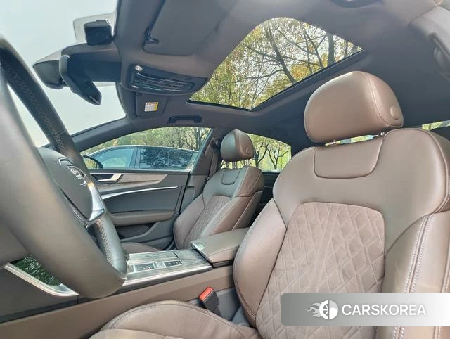 Audi A7L id 4259733 из Китая 9