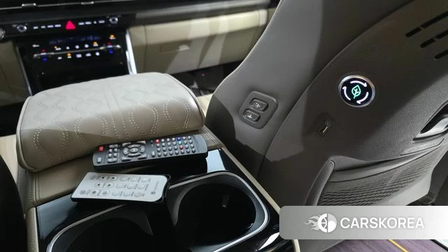 Kia Carnival 4th generation id 4350505 из Кореи 9