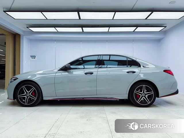 Mercedes-Benz Class C id 4257750 из Китая 9