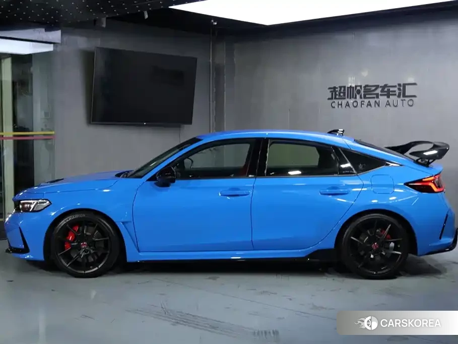 Honda Civic id 4538730 из Китая 9