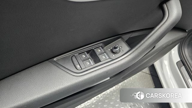 Audi A4 (B9) id 4197057 из Кореи 9