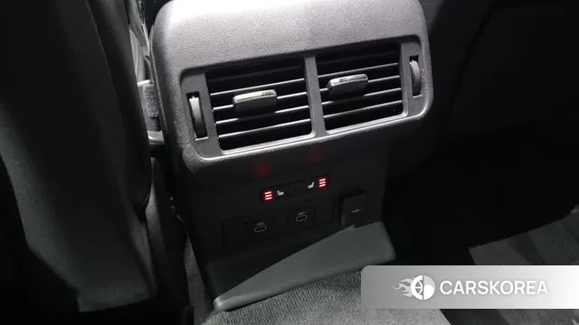 Land Rover Range Rover Velar id 3462208 из Кореи 9