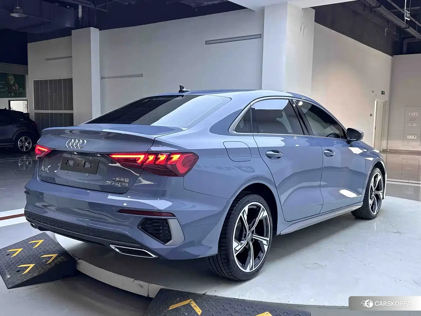 Audi A3 id 4654964 из Китая 9