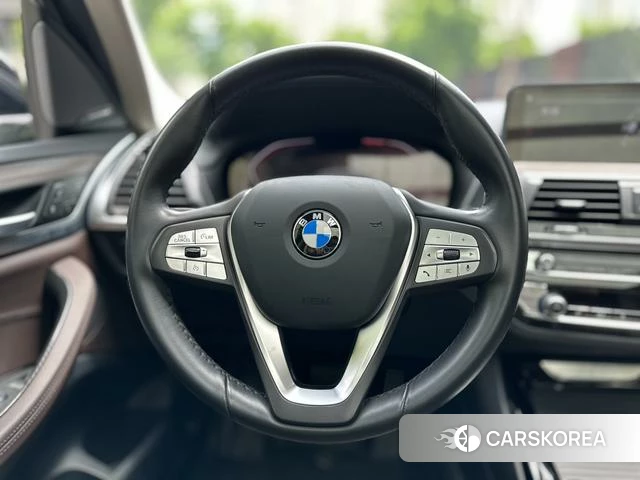 BMW X3 id 4368149 из Китая 9