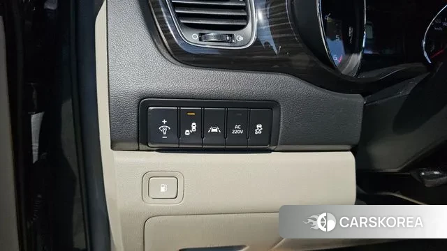 Kia The New Carnival id 3789740 из Кореи 9