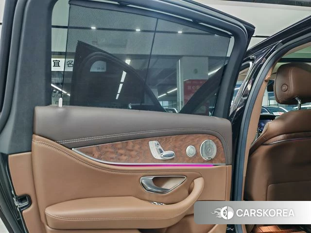 Mercedes-Benz E-class id 4259807 из Китая 9
