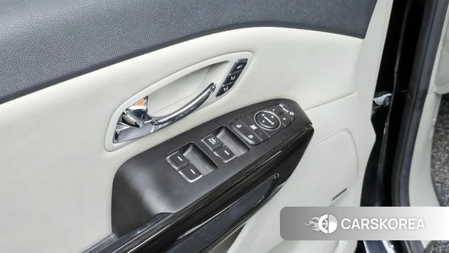 Kia The New Carnival id 4345472 из Кореи 9