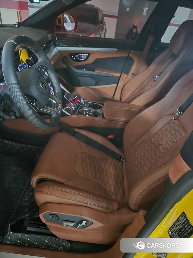 Lamborghini Urus id 3992990 из Кореи 9