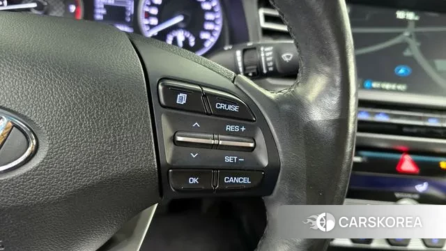 Hyundai The New Avante AD id 3742231 из Кореи 9