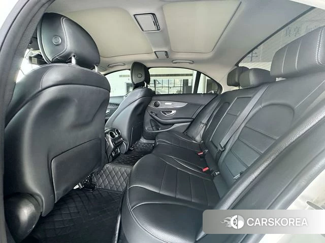Mercedes-Benz Class C id 4359642 из Китая 9