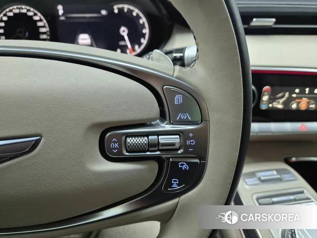 Genesis GV70 id 3857344 из Кореи 9