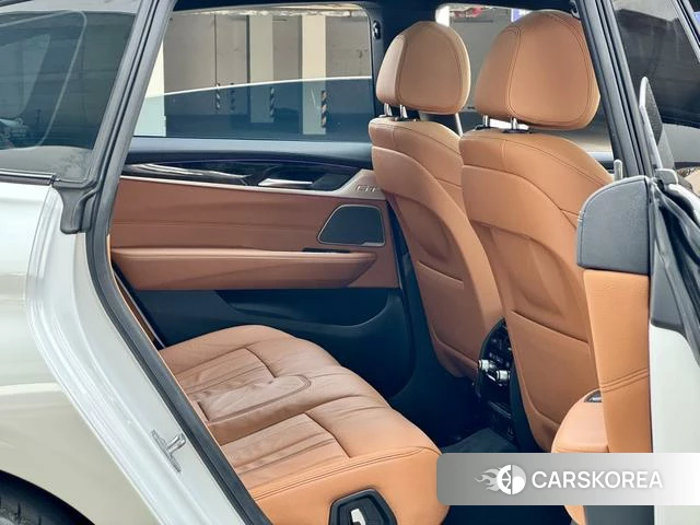 BMW 6 series GT id 4253856 из Китая 9