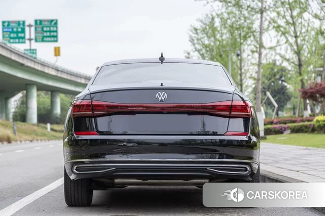 Volkswagen Passat id 4260068 из Китая 9