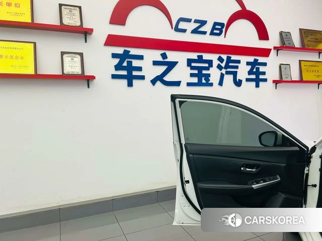 Nissan Xuan Yi id 4261301 из Китая 9