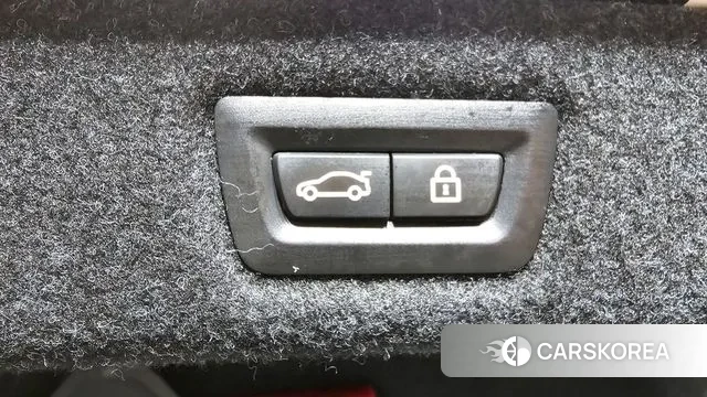 BMW 5 Series (G30) id 3703893 из Кореи 9