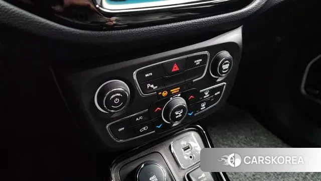 Jeep Compass 2nd Generation id 3215018 из Кореи 9