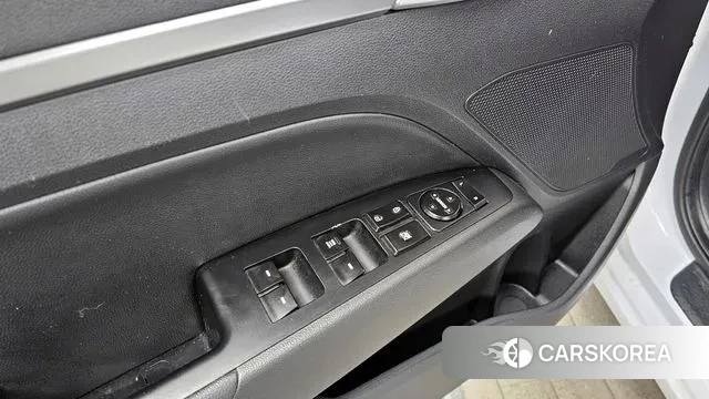 Hyundai The New Avante AD id 3583013 из Кореи 9