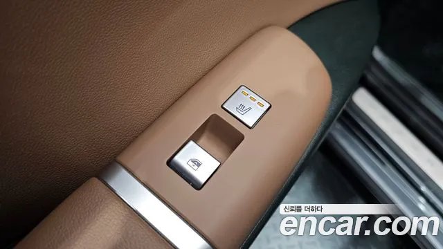 Hyundai Grandeur Hybrid (GN7) id 2816289 из Кореи 9