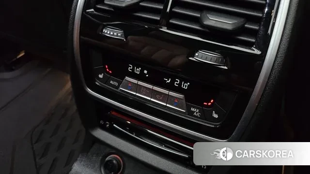 BMW X7 (G07) id 3367849 из Кореи 9