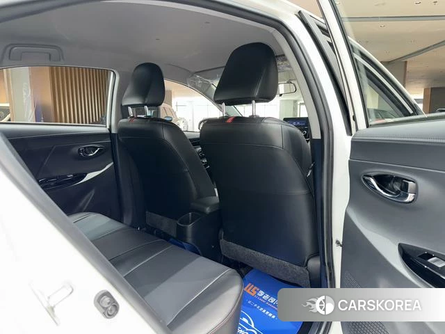 Toyota YARIS L to enjoy id 4365950 из Китая 9
