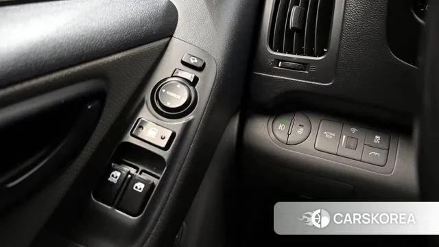 Hyundai The New Grand Starex id 3444072 из Кореи 9