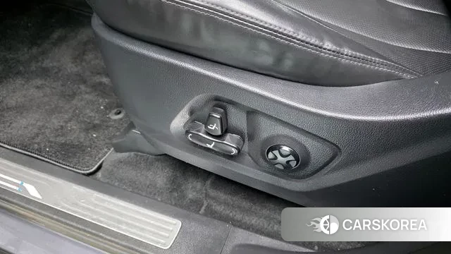 Ssangyong Rexton Sports id 3417837 из Кореи 9