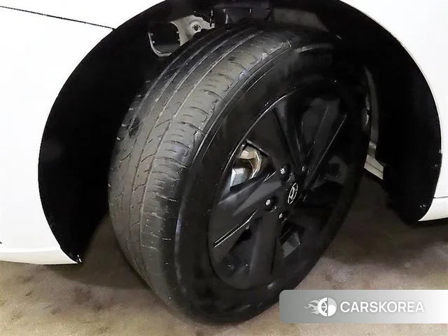 Hyundai Avante (CN7) id 3478211 из Кореи 9