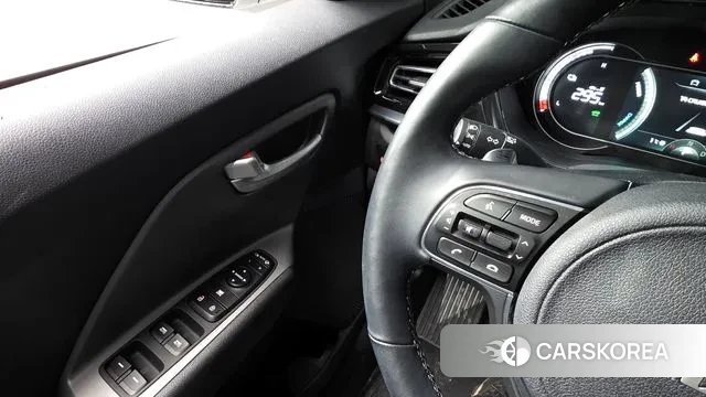 Kia Niro Plus id 3685082 из Кореи 9