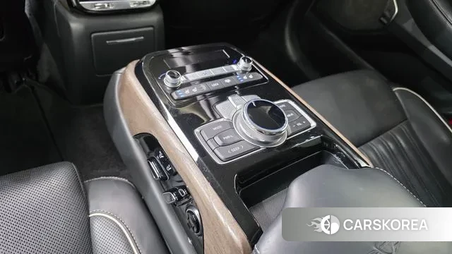 Genesis G90 id 3243825 из Кореи 9