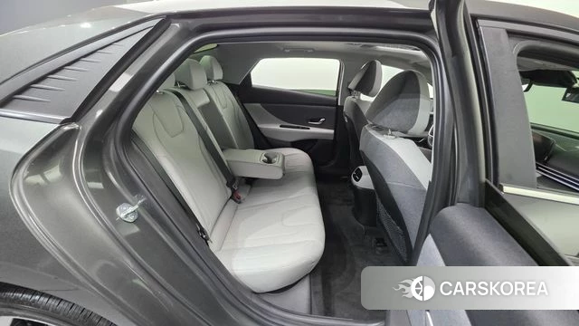 Hyundai Avante (CN7) id 4223330 из Кореи 9