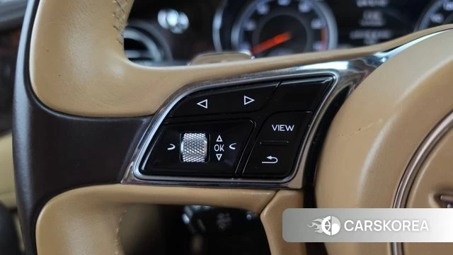 Bentley Bentayga id 4865361 из Кореи 9