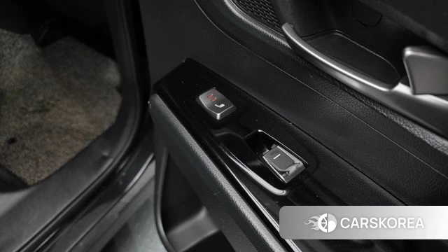 Ssangyong Beautiful Korando id 3795828 из Кореи 9