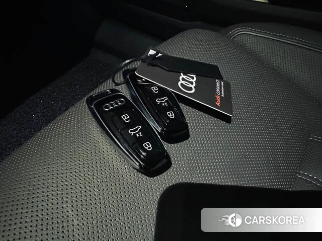 Audi A7 (4K) id 4248697 из Кореи 9
