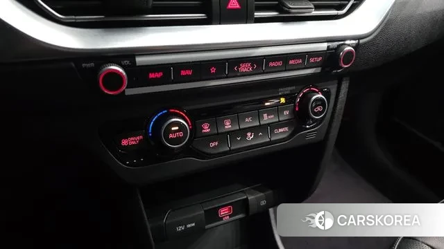 Kia Niro EV id 3463582 из Кореи 9