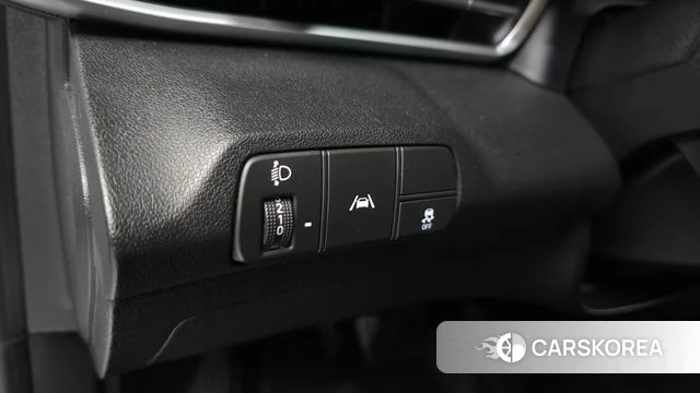 Hyundai Avante (CN7) id 4202848 из Кореи 9