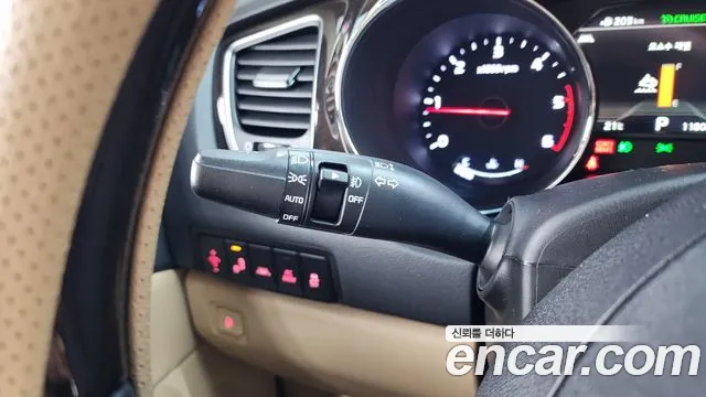 Kia The New Carnival id 2717326 из Кореи 9