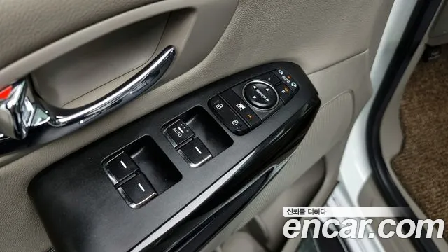 Kia The New Carnival id 2713094 из Кореи 9