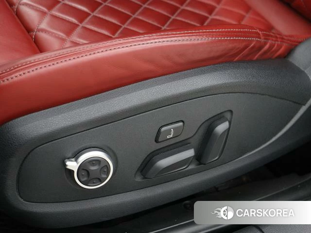 Audi S4 id 4366176 из Китая 9