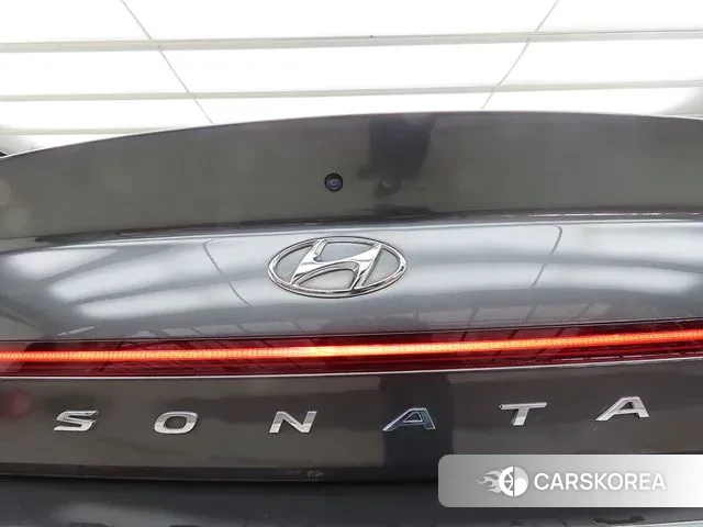 Hyundai Sonata (DN8) id 3601813 из Кореи 9