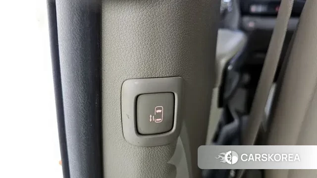 Kia All New Carnival id 3677713 из Кореи 9