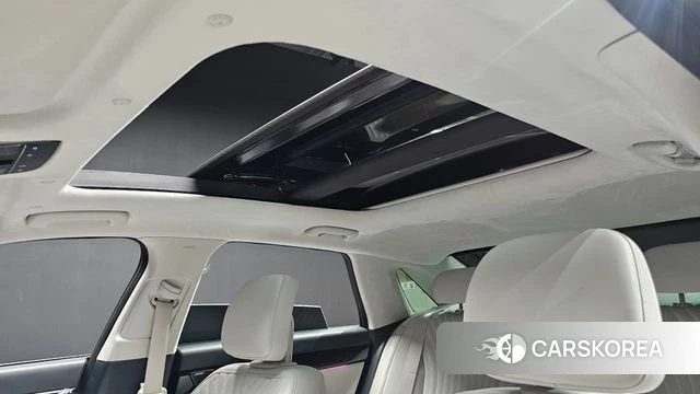 Hyundai Grandeur (GN7) id 3870308 из Кореи 9