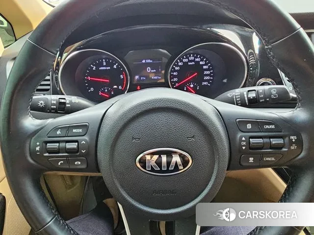 Kia The New Carnival id 3233373 из Кореи 9