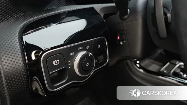 Mercedes-Benz A-Class W177 id 3597763 из Кореи 9