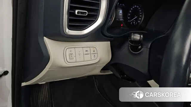 Hyundai Venue id 3561914 из Кореи 9