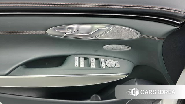 Genesis GV70 id 4442853 из Кореи 9