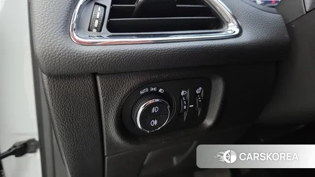 Chevrolet (GM Daewoo) All New Cruises id 3553037 из Кореи 9