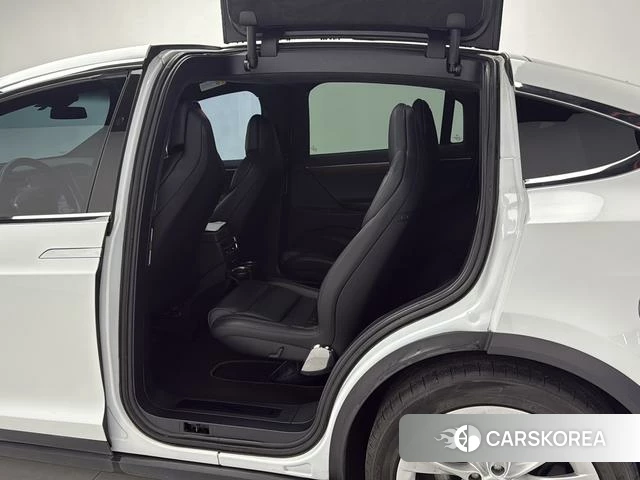 Tesla Model X id 4219594 из Китая 9